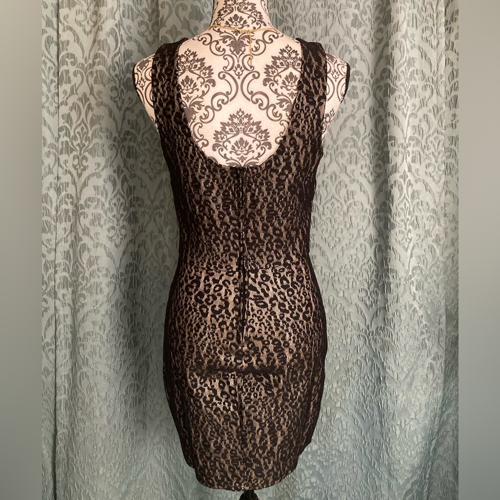 BCX | NWT Animal Print Lace Sheath Dress - Picture 6 of 10